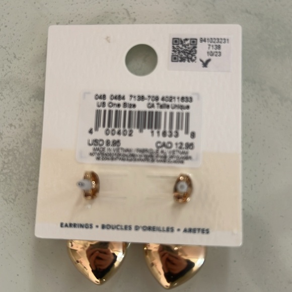 NWT American Eagle Heart Dangly Earrings - Picture 4 of 4